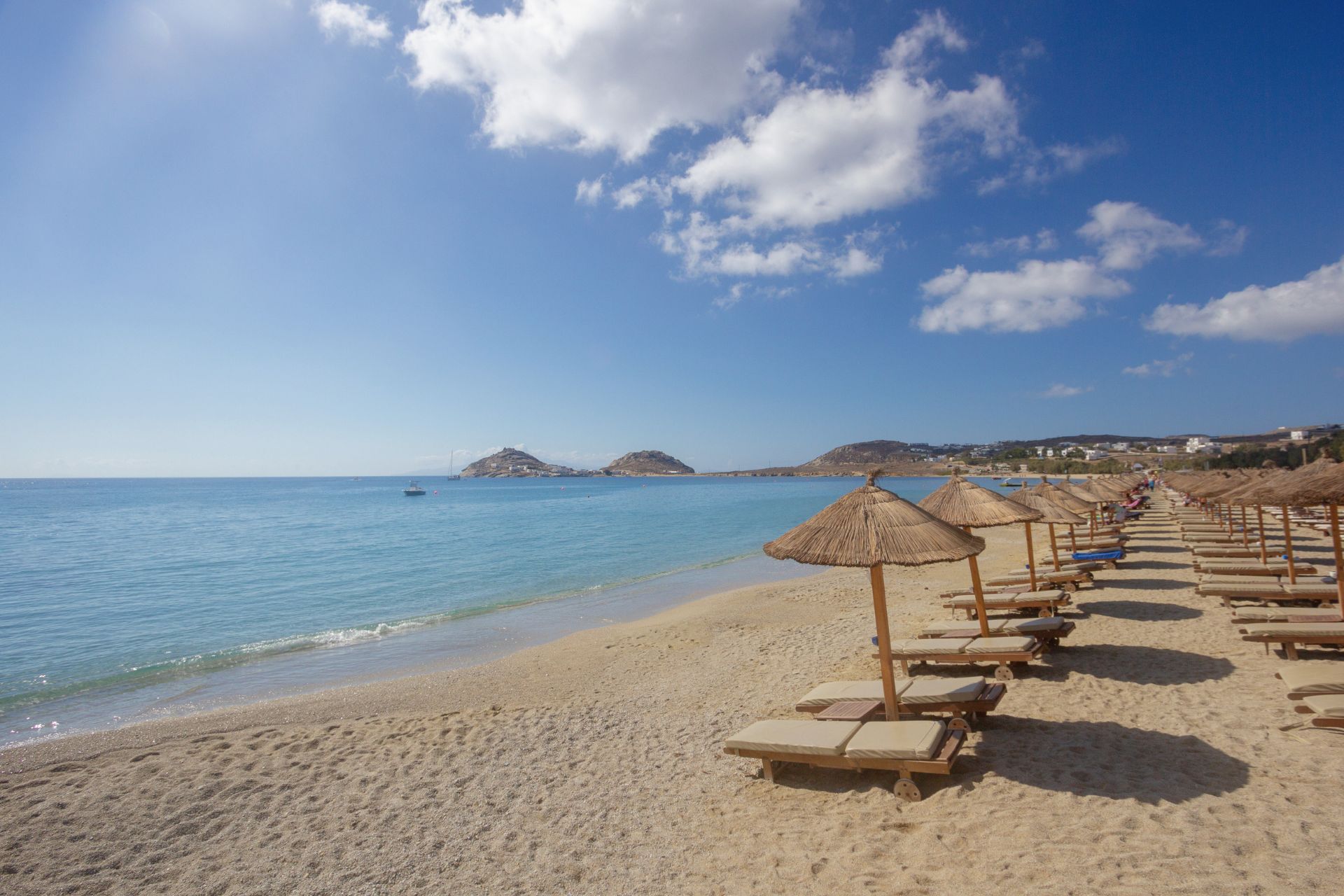 Kalafatis beach close to luxury Villa Yasemin with water sports, restaurants and beach clubs